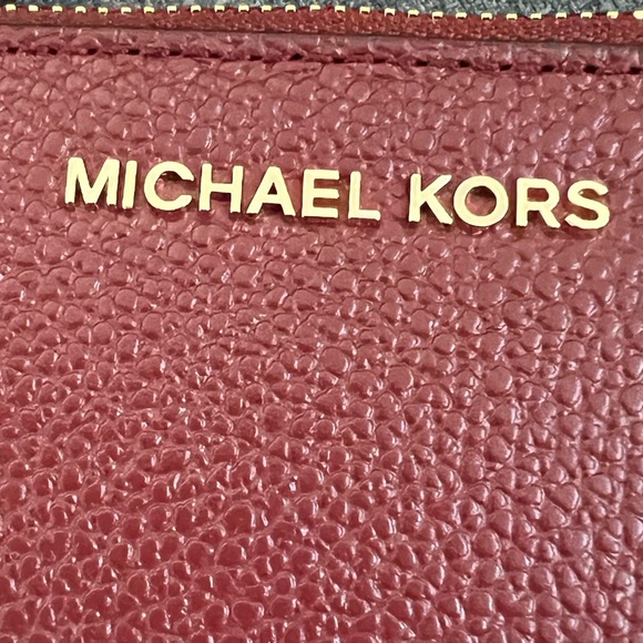 NWT MICHAEL KORS JET SET TRAVEL SMALL TOP ZIP COIN PURSE ID & CREDIT CARDHOLDER - Picture 2 of 7